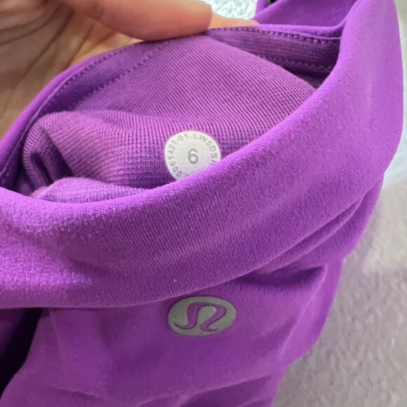 Lululemon Leggings (6) - Picture 3 of 3